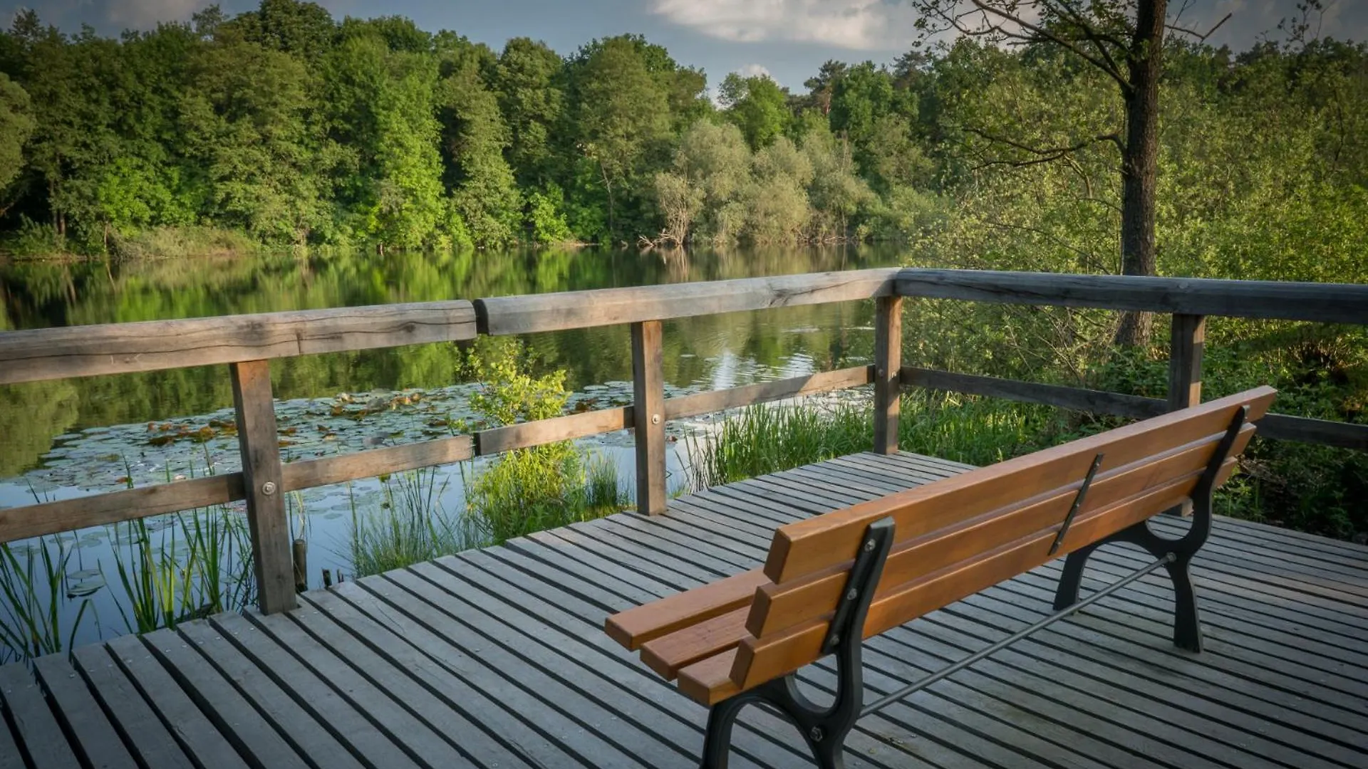 Ferienpark Ruebezahl Am Mueggelsee, Haus 19 Mis Tel Mit Eigener Sauna, Idealer Ort Fuer Natur- Und Erholungssuchende, Fuer Radfahrer Und Familien Mit Kindern Berlin